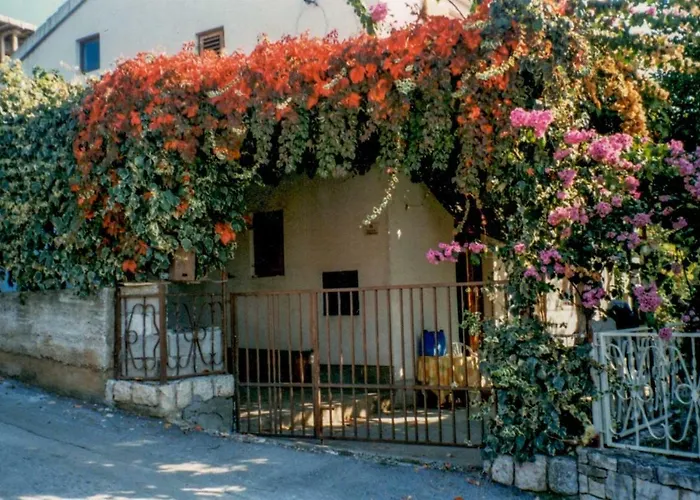 House Vlajcevic Tatil Evi Trogir